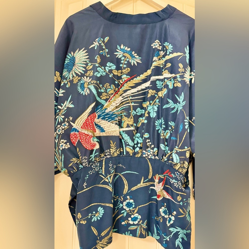 Beautiful oriental cape jacket - Picture 3 of 3